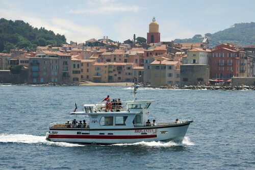 Boat Tour Saint-Tropez, millionaires bay