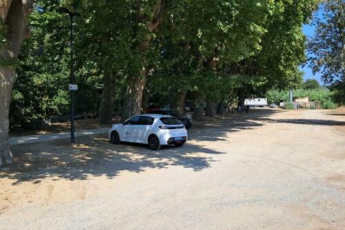 Parking des platanes_Cogolin