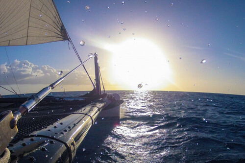 Soirée coucher de soleil en catamaran départ Cogolin