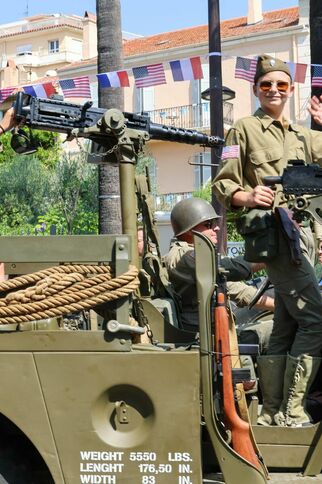 82 anniversaire du débarquement des troupes alliées sur les cotes de provence - 15 août_Sainte-Maxime