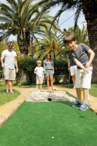 Anniversaire enfant au minigolf