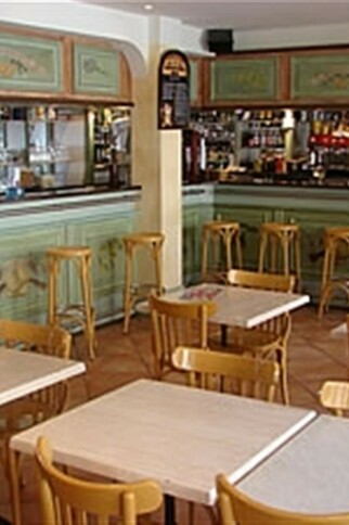 Bar Le Maurin des Maures