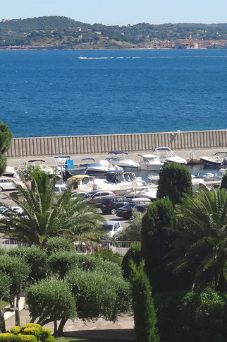 Hôtel Royal Bon Repos 4