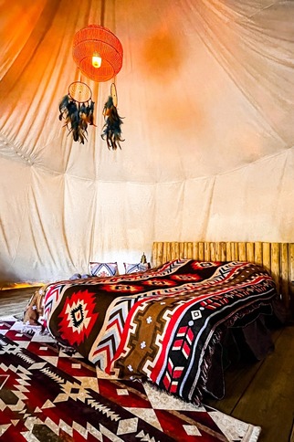 Tipi vue intérieure