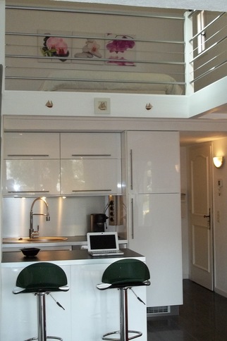 Pièce à vivre Meublé Lavillat à Gassin gassin.eu