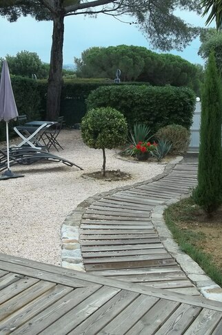 Terrasse extérieure Meublé Lavillat à Gassin gassin.eu