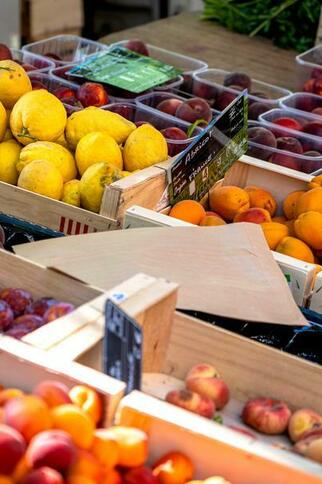 Marché Grimaud village