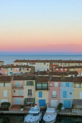 Port Grimaud la cité lacustre