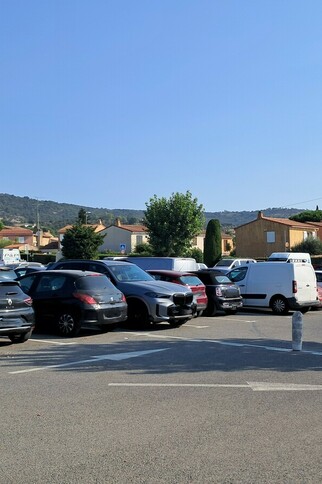 Parking des Ecoles_Le Plan de la Tour
