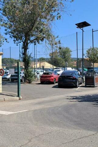 Parking du stade_Cogolin