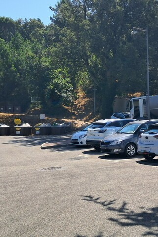 Parking du Stade_La Garde-Freinet