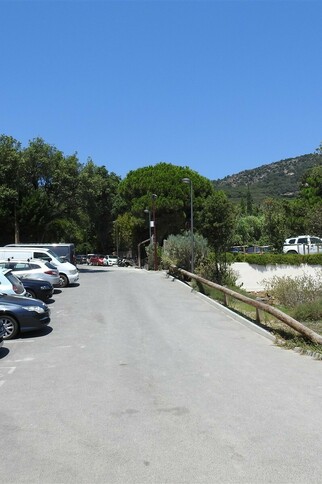 Parking Rayol Ouest