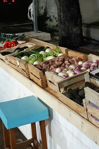 Les étals du Primeurs Cyclades de Gassin - https://gassin.eu