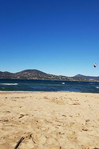 Plage de la Bouillabaisse à Gassin - https://gassin.eu