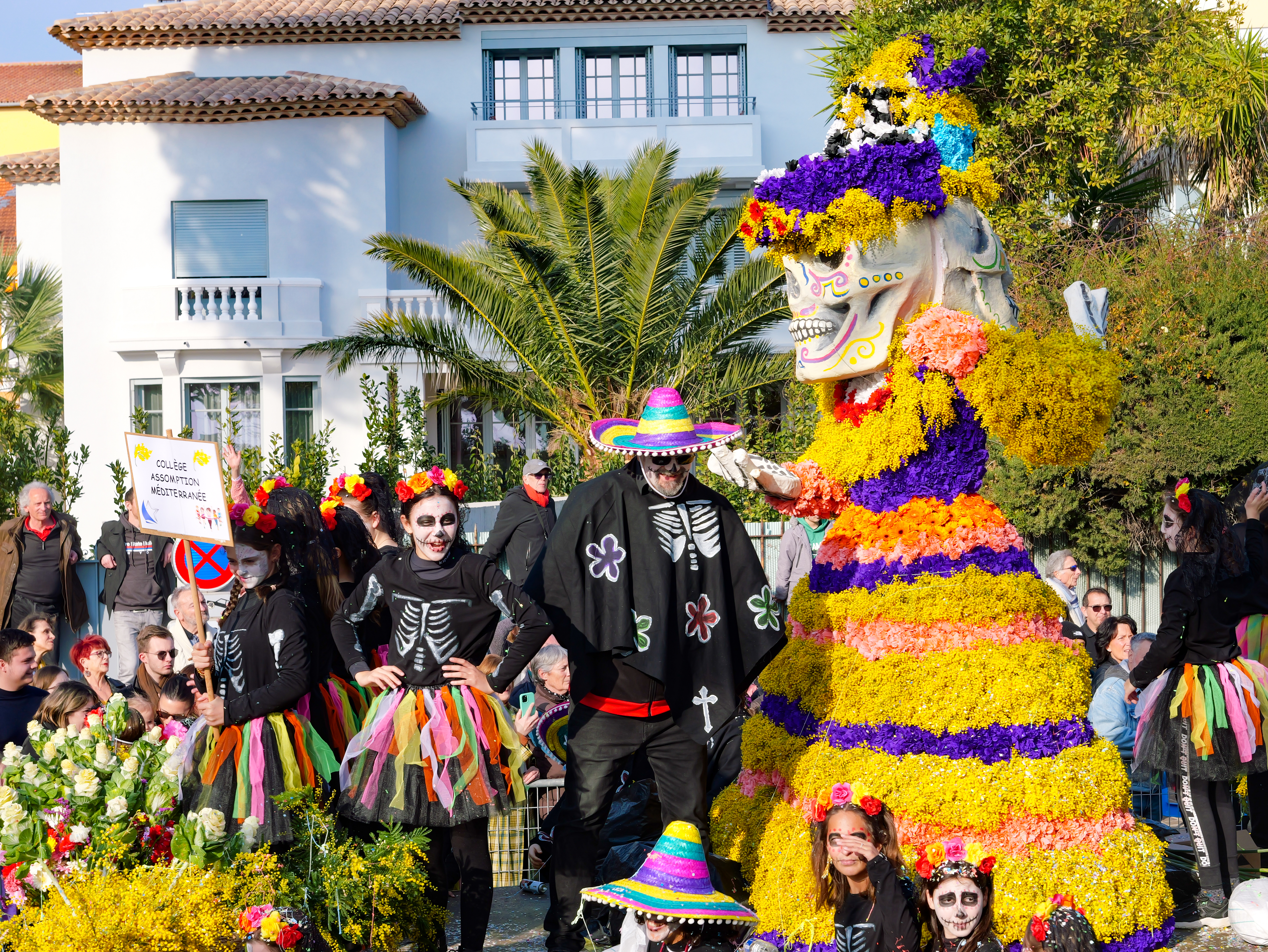 sainte maxime evenement corso du mimosas 2023 © soliver (101).jpg